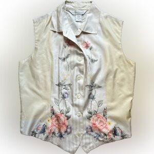 Vintage Casual Corner 100% Silk Button Up Vest/Blouse